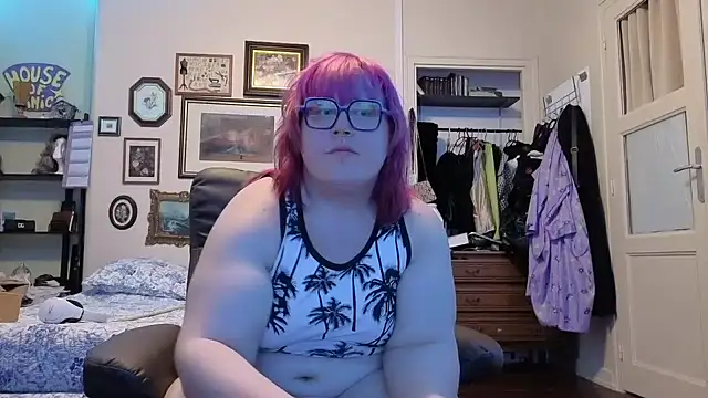 ProfaneHekate online show from May 25, 2026, 6:28 pm