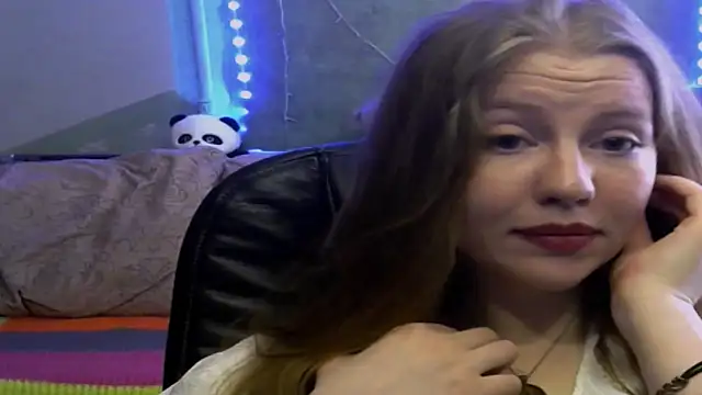 Snapshot of Space_Girls_699 chatting on February 13, 2026, 9:53 am Space Girls 699 online show from February 13, 2026, 9:53 am