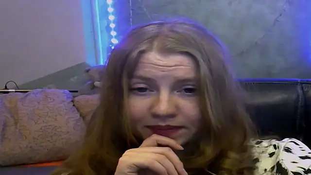 Snapshot of Space_Girls_699 chatting on February 9, 2026, 12:03 pm Space Girls 699 online show from February 9, 2026, 12:03 pm
