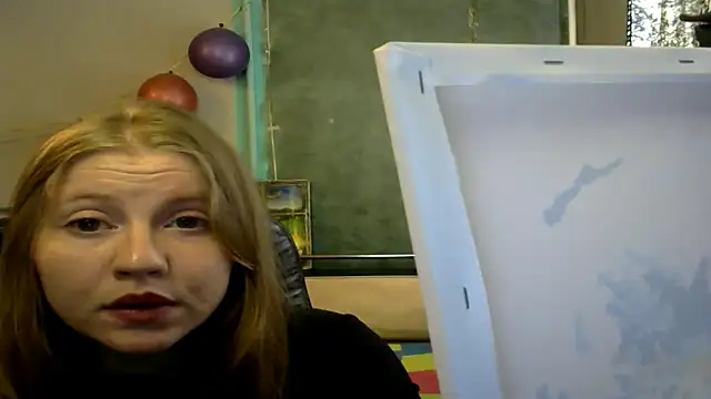 Snapshot of Space_Girls_699 chatting on April 29, 2026, 12:53 pm Space Girls 699 online show from April 29, 2026, 12:53 pm