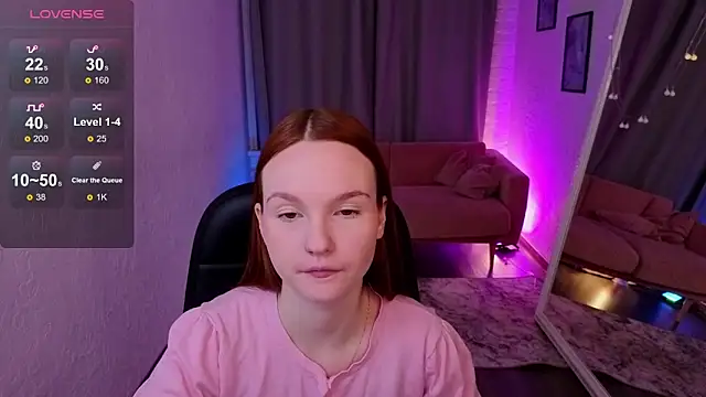 Snapshot of Mya_Sun chatting on February 5, 2026, 9:32 pm Mya Sun online show from February 5, 2026, 9:32 pm