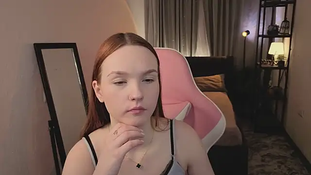 Snapshot of Mya_Sun chatting on February 11, 2026, 9:47 pm Mya Sun online show from February 11, 2026, 9:47 pm