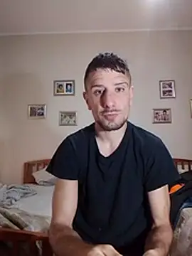 Mcsimotoro online show from April 14, 2026, 9:14 am