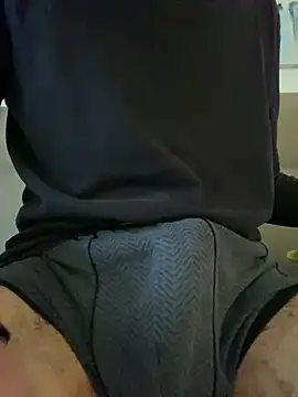 Snapshot of tip4sexxx chatting on May 16, 2026, 5:45 pm tip4sexxx online show from May 16, 2026, 5:45 pm