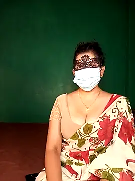 Snapshot of Fiona_Girl chatting on March 24, 2026, 5:13 pm Fiona Girl online show from March 24, 2026, 5:13 pm