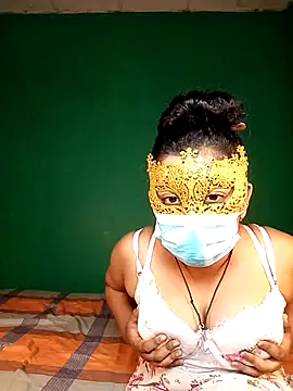 Snapshot of Fiona_Girl chatting on March 17, 2026, 5:49 pm Fiona Girl online show from March 17, 2026, 5:49 pm