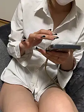 yui  yuichan online show from March 26, 2026, 11:08 am