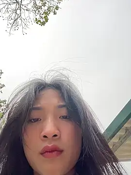 Lyn-be99 online show from February 14, 2026, 3:07 am