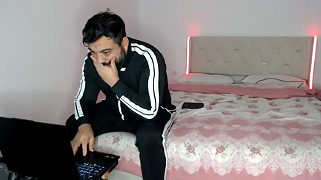 sbry777 online show from February 15, 2026, 3:44 pm