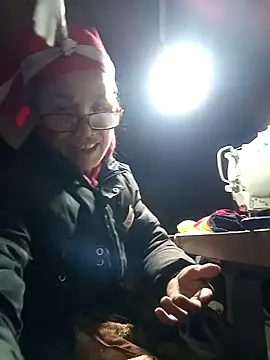 Snapshot of yoyosexy11 chatting on February 8, 2026, 1:53 pm yoyosexy11 online show from February 8, 2026, 1:53 pm