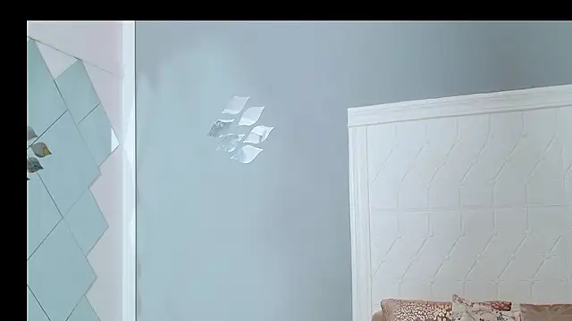 Emma-Bliss online show from March 5, 2026, 10:45 am