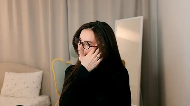 Snapshot of ssandralovin chatting on February 28, 2026, 8:19 pm ssandralovin online show from February 28, 2026, 8:19 pm