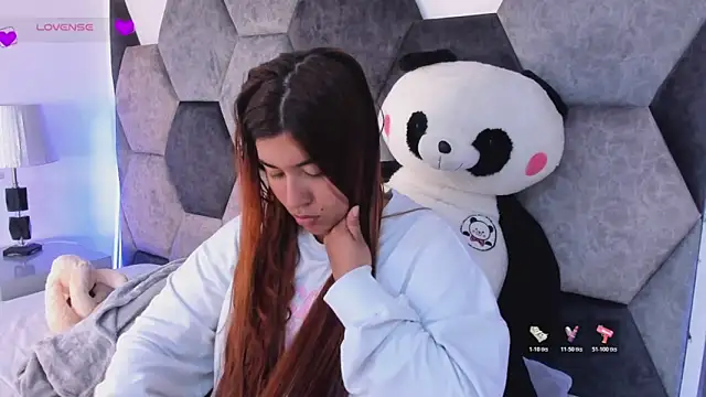 DulceJones online show from February 23, 2026, 8:31 pm