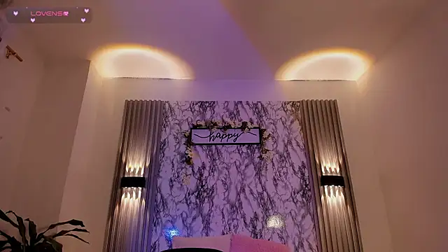 ChloeeMasonn online show from April 8, 2026, 11:01 am