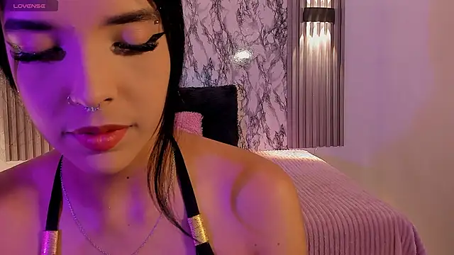 ChloeeMasonn online show from February 18, 2026, 11:06 am