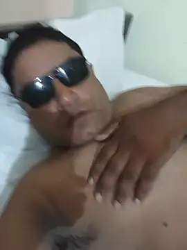 deshilnd online show from August 1, 2026, 5:44 pm