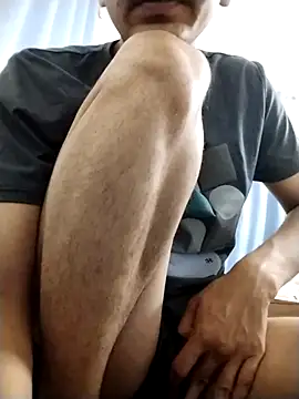 manishk0 online show from February 8, 2026, 9:23 pm