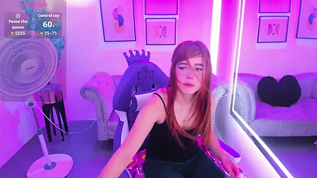 Victoria  doll online show from March 5, 2026, 12:35 pm