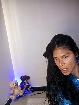  aish a online show from March 12, 2026, 8:02 pm