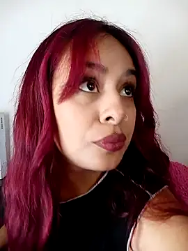 EmiilyFoxx09 online show from March 2, 2026, 2:24 pm