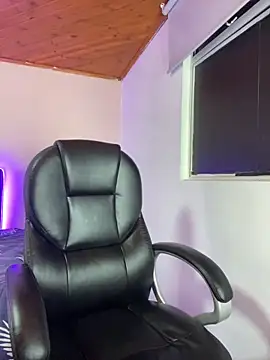 Violetta pinkk1 online show from February 7, 2026, 4:42 am