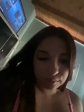 Snapshot of m4rtu1140 chatting on March 4, 2026, 6:26 pm m4rtu1140 online show from March 4, 2026, 6:26 pm