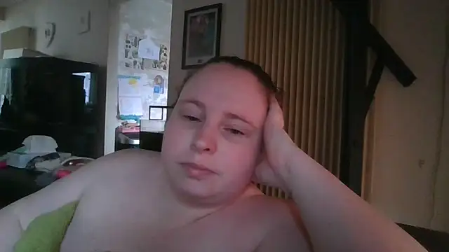 Sarahtjeuh  online show from February 11, 2026, 1:22 pm