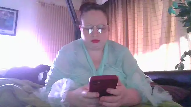 Sarahtjeuh  online show from February 23, 2026, 3:56 pm