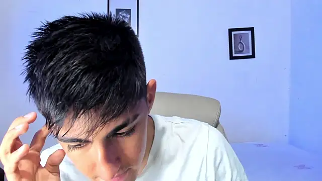 babyted272 online show from March 18, 2026, 11:13 am