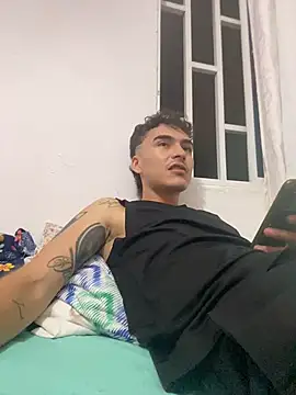 vanilla Kush online show from February 12, 2026, 4:45 am