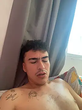 vanilla Kush online show from April 12, 2026, 3:37 pm