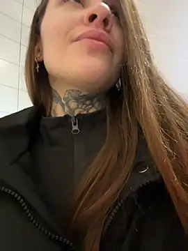 KishaMur online show from February 23, 2026, 5:09 am