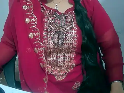 Cute Aliyaa online show from February 27, 2026, 7:30 am