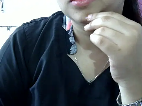 Snapshot of Cute_Aliyaa chatting on April 26, 2026, 10:12 am Cute Aliyaa online show from April 26, 2026, 10:12 am