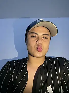 andresmahecha777 online show from February 3, 2026, 6:40 am