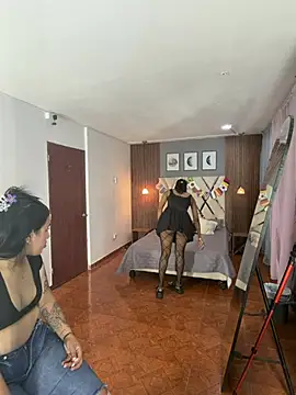 Snapshot of Violet_rousse7 chatting on July 19, 2026, 6:44 am Violet rousse7 online show from July 19, 2026, 6:44 am
