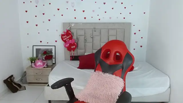 Caius fox online show from March 29, 2026, 11:23 am