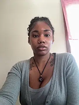 Snapshot of Ebonythroat777 chatting on April 13, 2026, 5:28 pm Ebonythroat777 online show from April 13, 2026, 5:28 pm