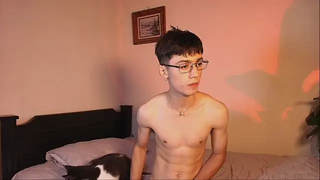 Snapshot of slowburnmystic chatting on April 23, 2026, 2:29 am slowburnmystic online show from April 23, 2026, 2:29 am