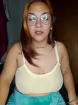 Snapshot of kuramaqueen chatting on July 18, 2026, 9:51 am kuramaqueen online show from July 18, 2026, 9:51 am