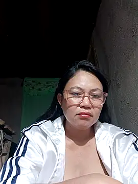 Snapshot of hotpinay_45 chatting on February 20, 2026, 8:11 pm hotpinay 45 online show from February 20, 2026, 8:11 pm