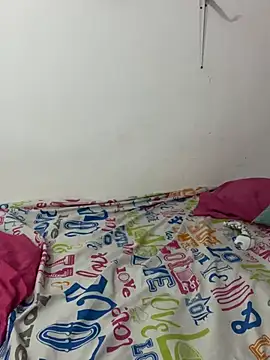 Red milf love online show from February 22, 2026, 5:21 am