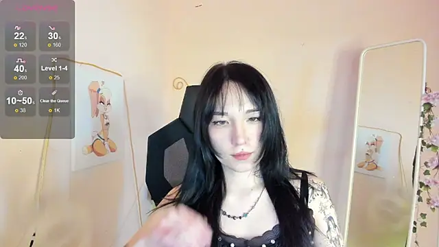 Snapshot of AliceeinWonderlanddd chatting on May 24, 2026, 3:17 am AliceeinWonderlanddd online show from May 24, 2026, 3:17 am