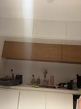 madlynn online show from February 26, 2026, 5:57 pm