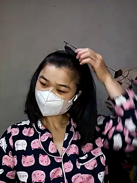 Daisy-lusia2026 online show from March 16, 2026, 10:12 pm