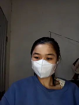 Daisy-lusia2026 online show from April 21, 2026, 10:49 pm