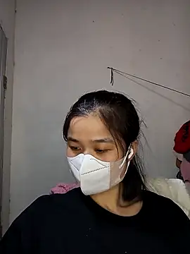 Daisy-lusia2026 online show from February 15, 2026, 8:35 am