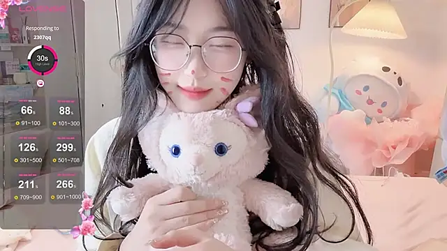 Luminous4173 online show from February 22, 2026, 7:55 am