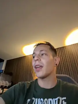 AxelMuller online show from February 10, 2026, 8:46 am