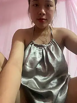 Emxinhka1 online show from May 6, 2026, 4:38 am